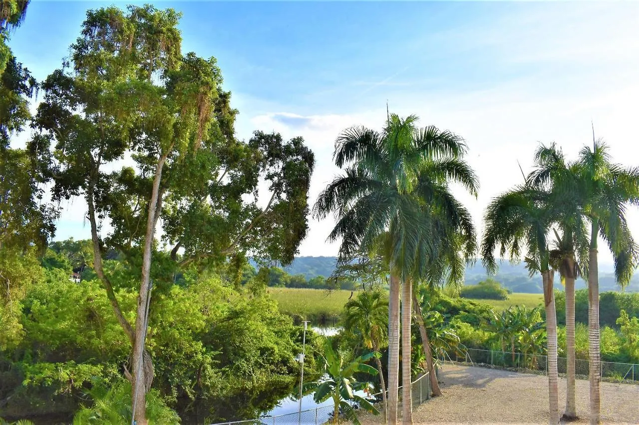 Tropical Casa Laguna Cabarete